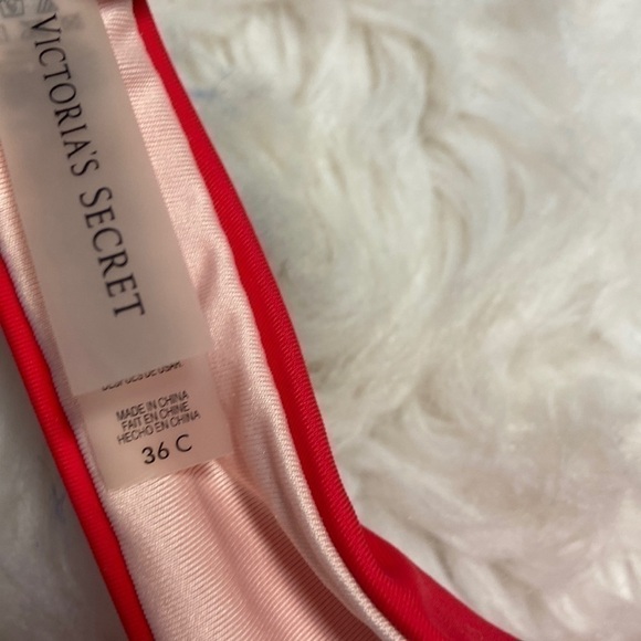 Victorias Secret Bikini Top 36C bombshell halter fuchsia pink push up un… - Picture 7 of 7